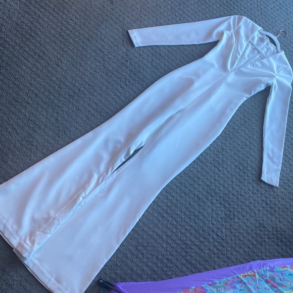 House Of CB, 'Catalin' White Jumpsuit With Long Sleeves, Size XS - Picture 13 of 13